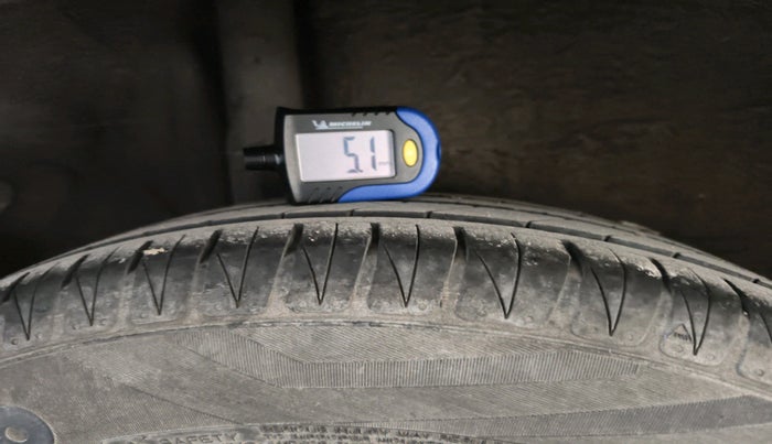 2017 Honda Jazz 1.2L I-VTEC V, Petrol, Manual, 48,469 km, tyre