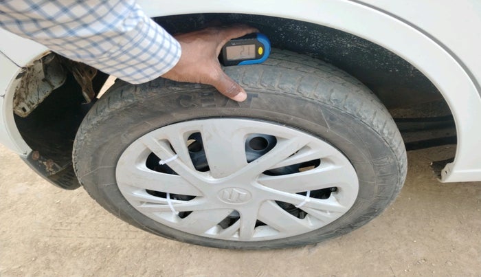 2014 Maruti Wagon R 1.0 VXI, Petrol, Manual, 77,720 km, tyre