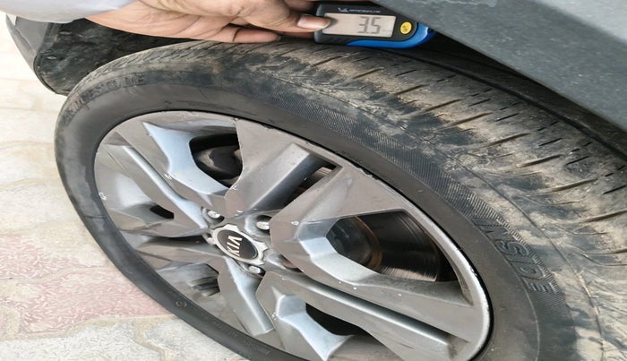 2019 KIA SELTOS HTX PLUS 1.5 DIESEL, Diesel, Manual, 1,27,466 km, tyre