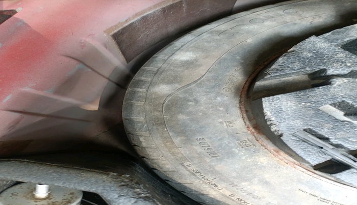 2018 Volkswagen Vento HIGHLINE PLUS 1.2 AT 16 ALLOY, Petrol, Automatic, 1,11,005 km, tyre