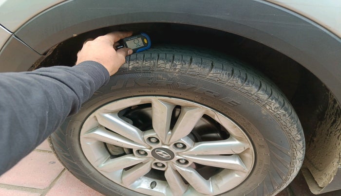 2017 Hyundai Creta SX PLUS 1.6 PETROL, Petrol, Manual, 1,78,371 km, tyre