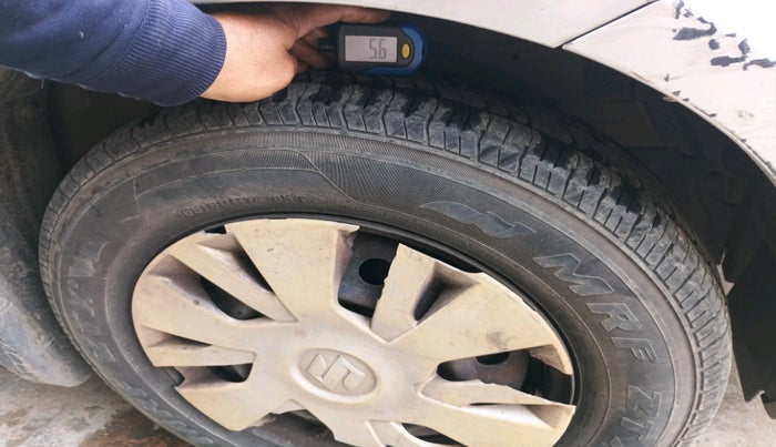 2012 Maruti Swift VXI, Petrol, Manual, 69,165 km, tyre