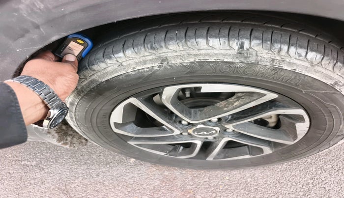 2022 KIA CARENS PRESTIGE PLUS 1.5 DIESEL 7 STR, Diesel, Manual, 72,174 km, tyre