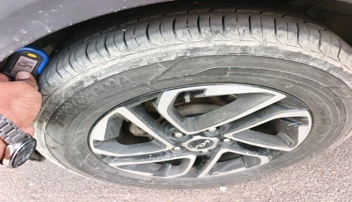 2022 KIA CARENS PRESTIGE PLUS 1.5 DIESEL 7 STR, Diesel, Manual, 72,174 km, tyre