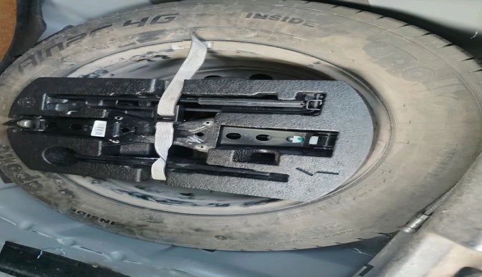 2022 Skoda KUSHAQ ACTIVE 1.0L TSI MT, Petrol, Manual, 31,405 km, tyre