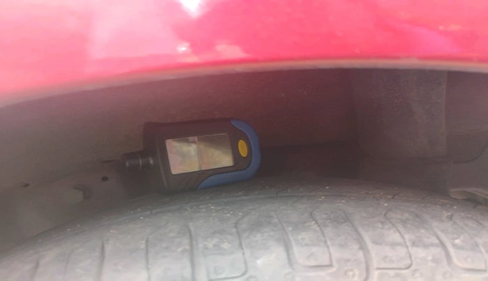 2012 Hyundai Eon MAGNA +, Petrol, Manual, 51,983 km, tyre