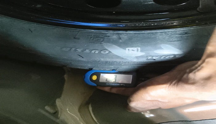 2019 Ford FREESTYLE TITANIUM 1.2 PETROL, Petrol, Manual, 48,701 km, tyre