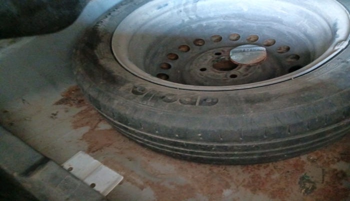 2015 Honda City 1.5L I-VTEC S MT, Petrol, Manual, 90,298 km, tyre