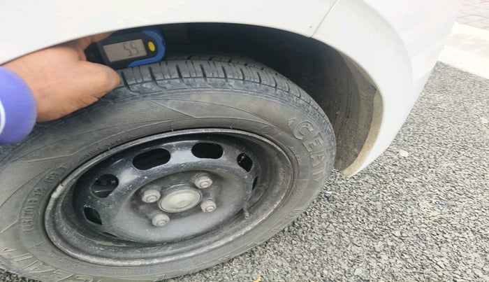 2024 MG COMET Excite FC, Electric, Automatic, 19,780 km, tyre