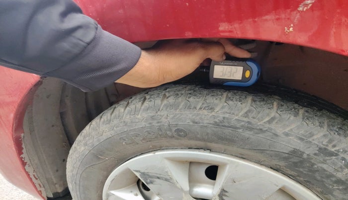 2013 Maruti Wagon R 1.0 LXI, Petrol, Manual, 23,154 km, tyre