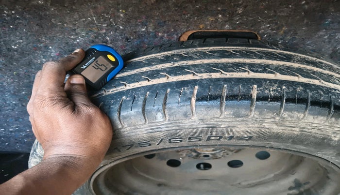 2014 Tata Indigo ECS LX TDI, Diesel, Manual, 1,52,409 km, tyre