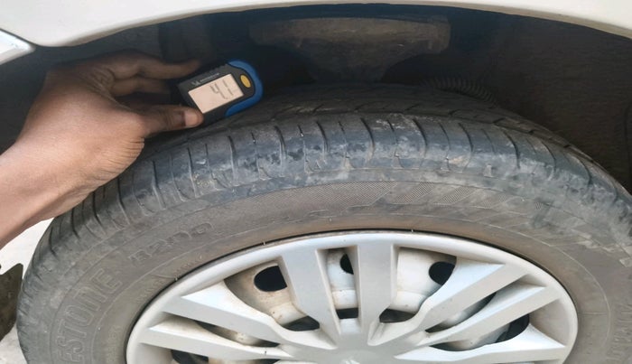 2014 Tata Indigo ECS LX TDI, Diesel, Manual, 1,52,409 km, tyre