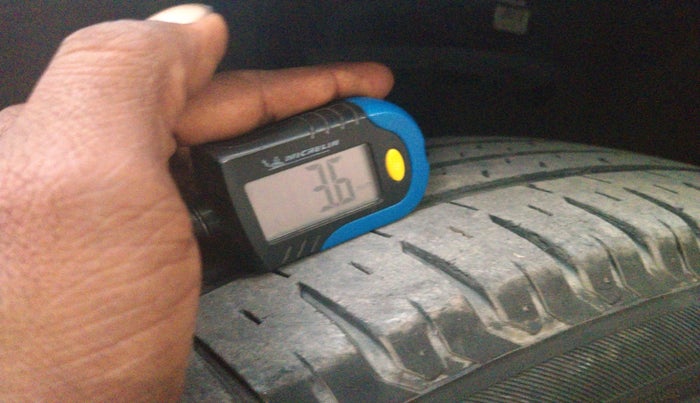 2016 Maruti Baleno DELTA CVT PETROL 1.2, Petrol, Automatic, 1,71,700 km, tyre