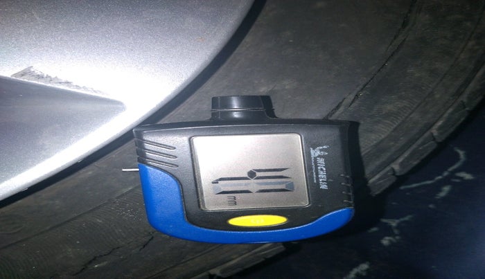 2016 Maruti Baleno DELTA CVT PETROL 1.2, Petrol, Automatic, 1,71,700 km, tyre