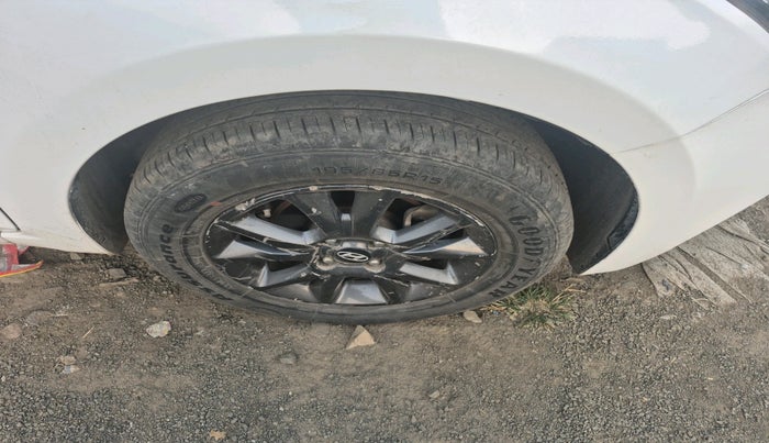 2019 Hyundai Elite i20 SPORTZ PLUS 1.2, Petrol, Manual, 63,480 km, tyre