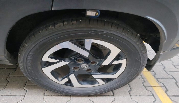 2021 Nissan MAGNITE XV PREMIUM TURBO (O), Petrol, Manual, 51,952 km, tyre