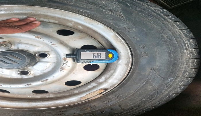 2012 Maruti Wagon R 1.0 LXI, Petrol, Manual, 1,00,173 km, tyre