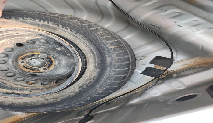 2021 Renault Kwid RXT 0.8, Petrol, Manual, 43,767 km, tyre