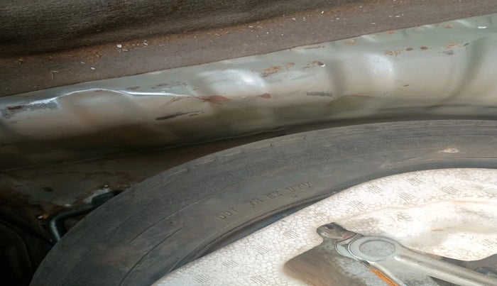 2011 Nissan Micra XV DIESEL, Diesel, Manual, 1,46,458 km, tyre