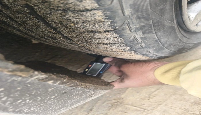 2015 Honda Jazz 1.5L I-DTEC SV, Diesel, Manual, 98,127 km, tyre