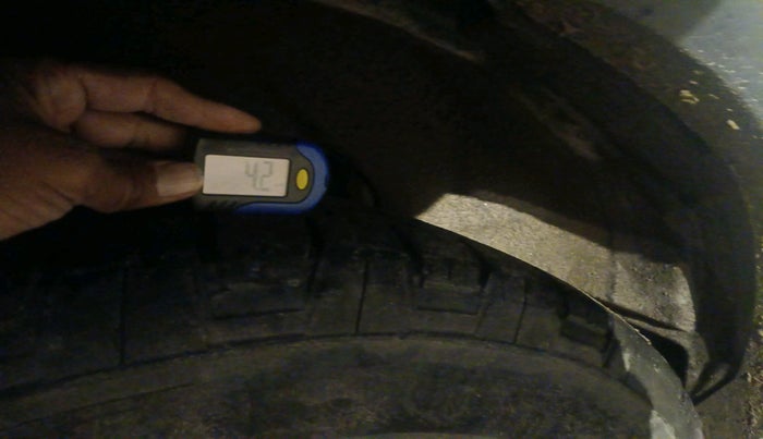 2019 Tata Harrier XZ 2.0L, Diesel, Manual, 1,21,202 km, tyre