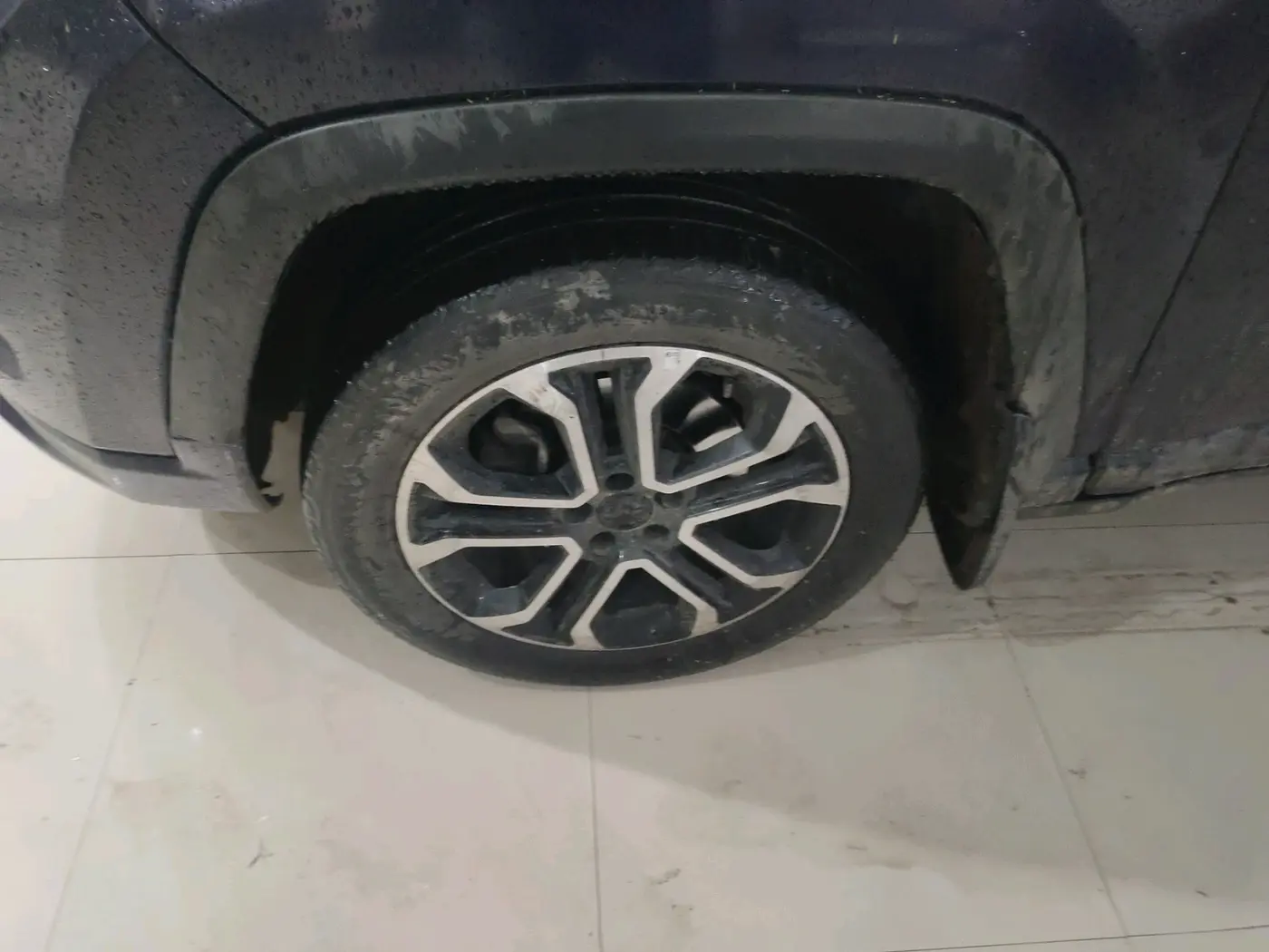 2022 Jeep Compass LIMITED (O) 1.4 PETROL DCT, Petrol, Automatic, 24,548 km, tyre