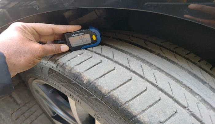 2023 Audi A6 45 TFSI TECHNOLOGY, Petrol, Automatic, 21,505 km, tyre