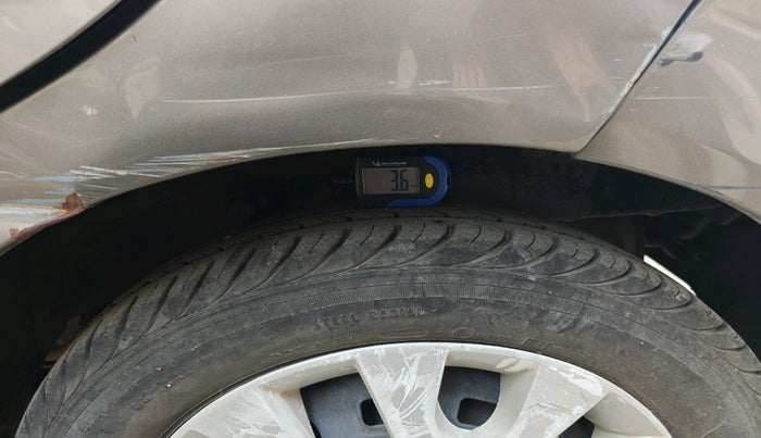 2011 Chevrolet Spark LT 1.0, Petrol, Manual, 35,219 km, tyre