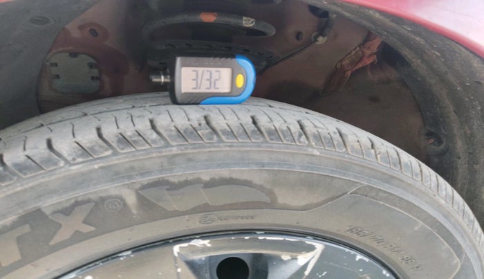 2014 Hyundai Elite i20 SPORTZ 1.2, Petrol, Manual, 1,53,340 km, tyre