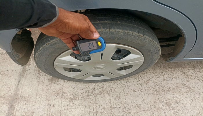 2012 Maruti Wagon R 1.0 VXI, Petrol, Manual, 1,38,909 km, tyre