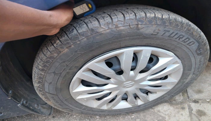 2017 Maruti Dzire VXI, Petrol, Manual, 55,812 km, tyre