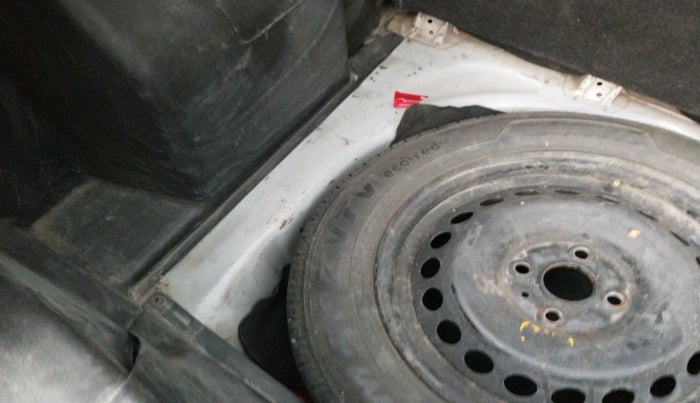 2021 Maruti Baleno ZETA PETROL 1.2, Petrol, Manual, 1,02,085 km, tyre