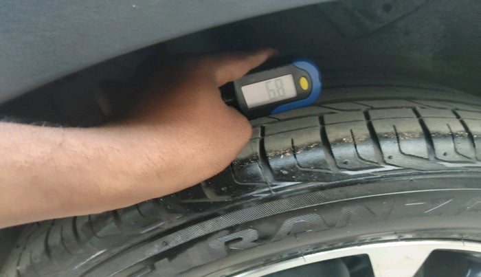 2021 Tata NEXON EV XZ PLUS LUX, Electric, Automatic, 1,42,511 km, tyre