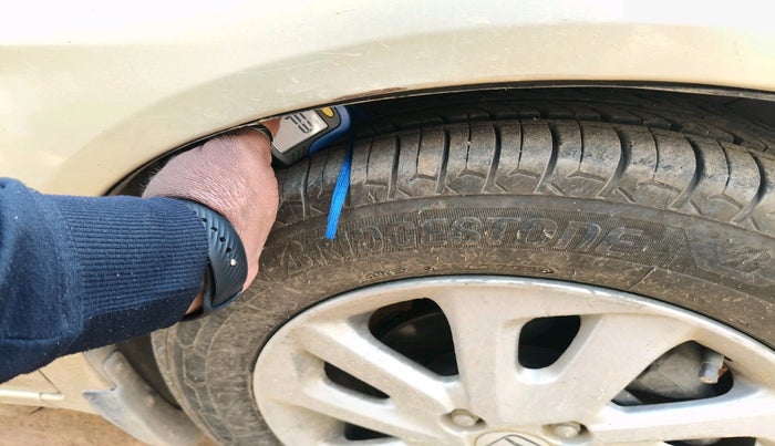 2014 Honda Mobilio 1.5L I-DTEC V, Diesel, Manual, 92,527 km, tyre