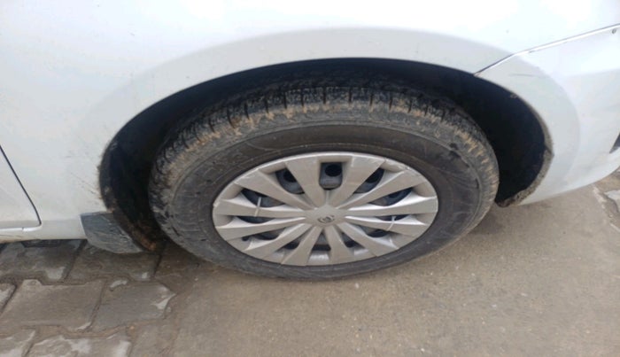 2013 Maruti Swift Dzire VDI, Diesel, Manual, 1,45,194 km, tyre