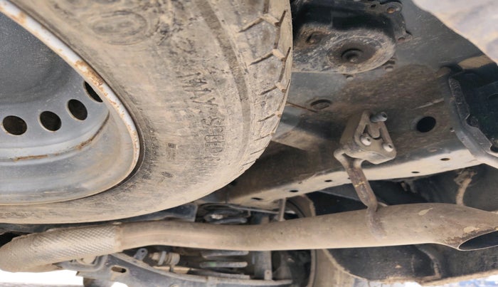 2022 Mahindra XUV700 AX 5 D MT 7 STR, Diesel, Manual, 1,08,653 km, tyre