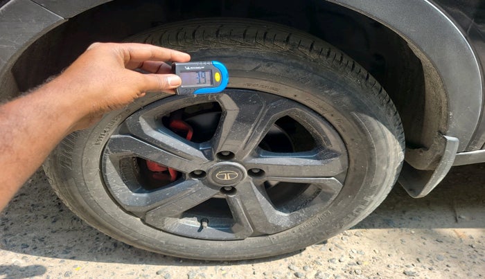 2022 Tata NEXON XZA PLUS PETROL DARK EDITION, Petrol, Automatic, 45,002 km, tyre