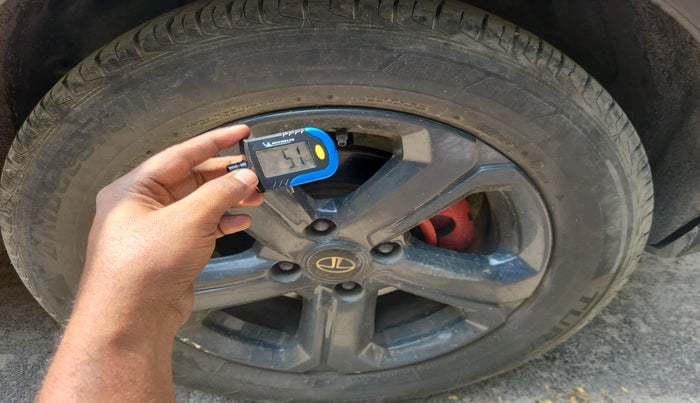 2022 Tata NEXON XZA PLUS PETROL DARK EDITION, Petrol, Automatic, 45,002 km, tyre