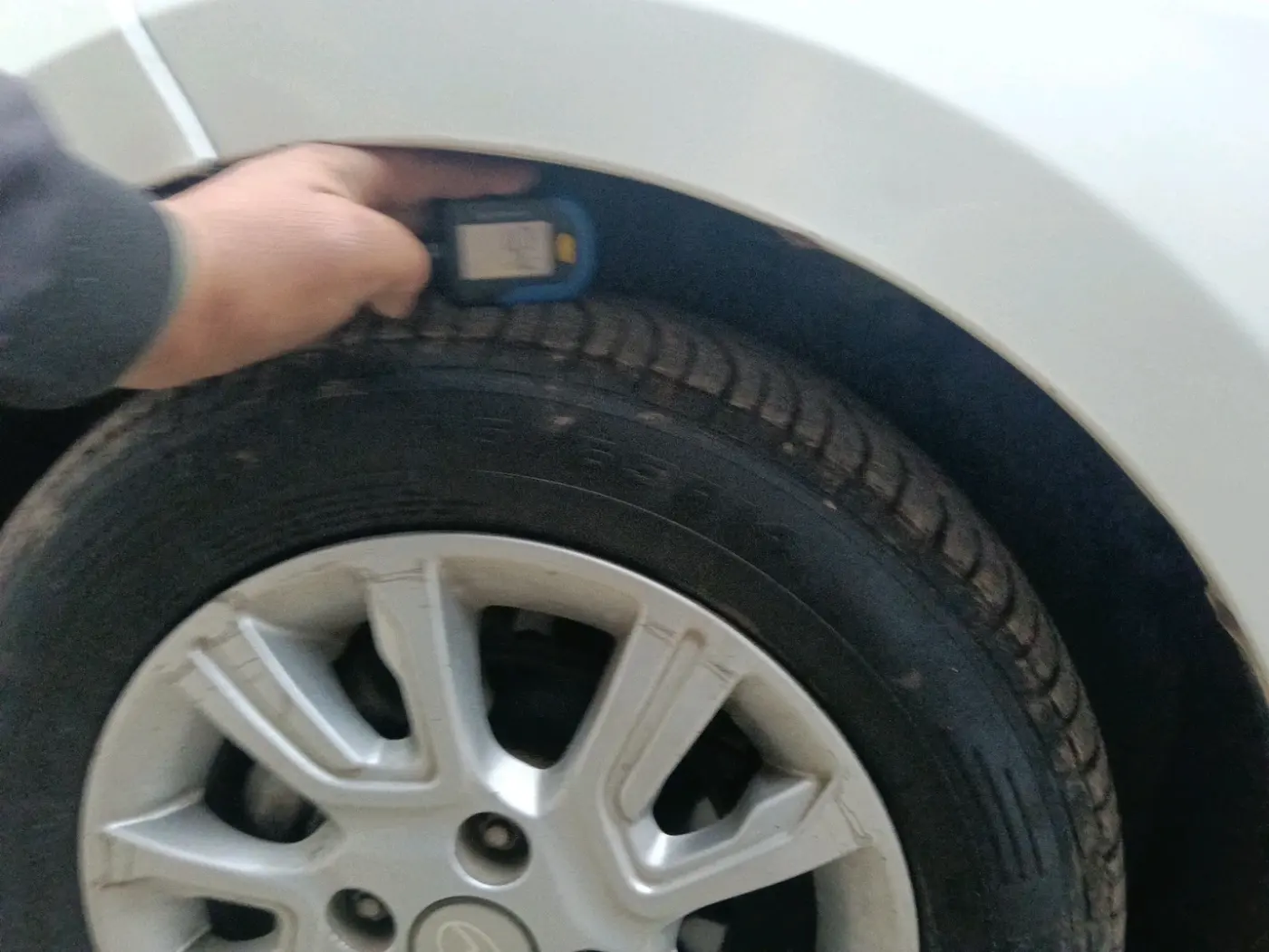 2018 Tata Tiago XZ DIESEL, Diesel, Manual, 1,13,304 km, tyre