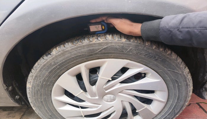 2016 Maruti Ciaz VDI+ SHVS, Diesel, Manual, 2,03,404 km, tyre