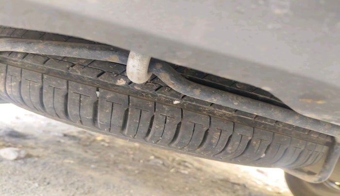 2025 Maruti Ertiga VXI CNG, Petrol, Manual, 20,103 km, tyre