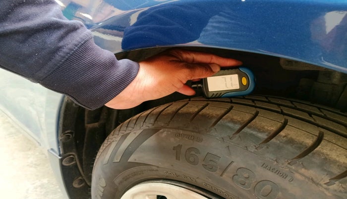 2013 Maruti Swift VXI, Petrol, Manual, 1,22,561 km, tyre