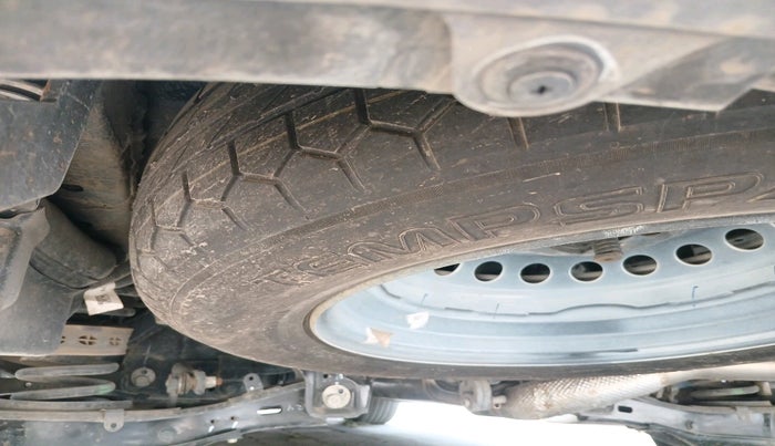 2025 Mahindra XUV700 AX 7 D AT 7 STR, Diesel, Automatic, 13,218 km, tyre