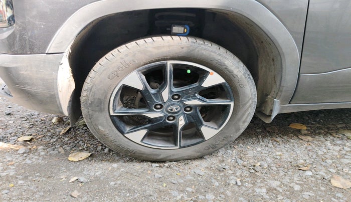 2022 Tata PUNCH CREATIVE  AMT, Petrol, Automatic, 25,606 km, tyre