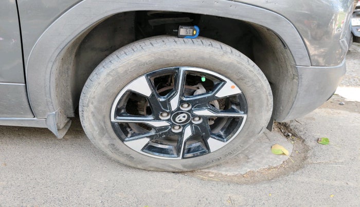 2022 Tata PUNCH CREATIVE  AMT, Petrol, Automatic, 25,606 km, tyre