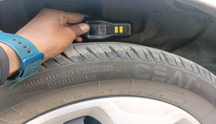 2019 Tata TIGOR XZ PETROL, Petrol, Manual, 50,000 km, tyre