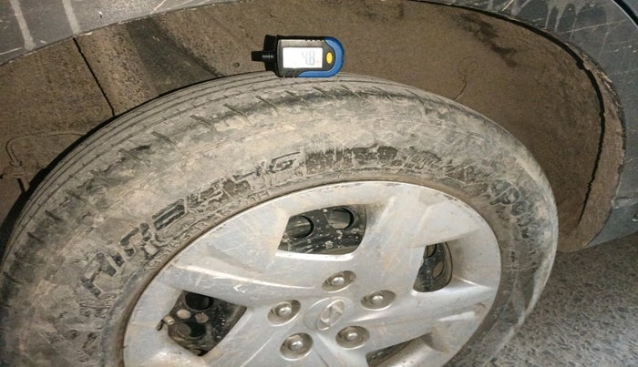 2022 Hyundai VENUE S 1.2, Petrol, Manual, 51,452 km, tyre