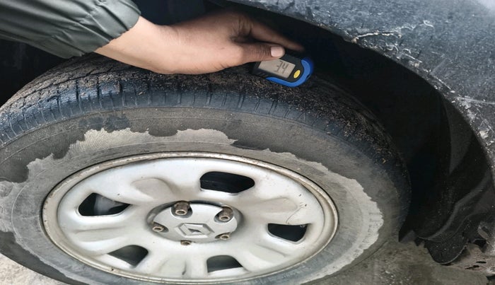 2015 Renault Duster 85 PS RXL DIESEL, Diesel, Manual, 90,000 km, tyre