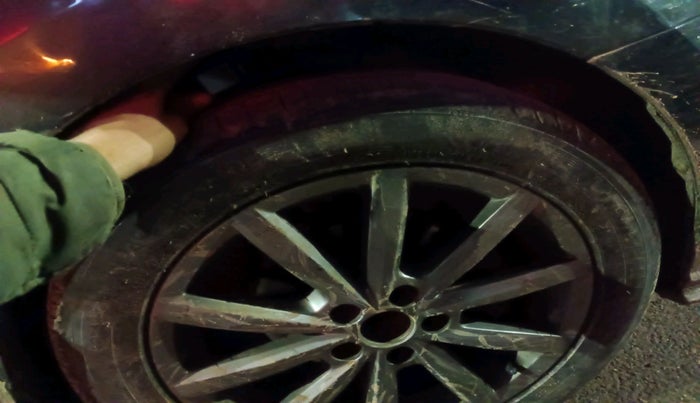 2022 Volkswagen Polo HIGHLINE PLUS 1.0, Petrol, Manual, 94,651 km, tyre