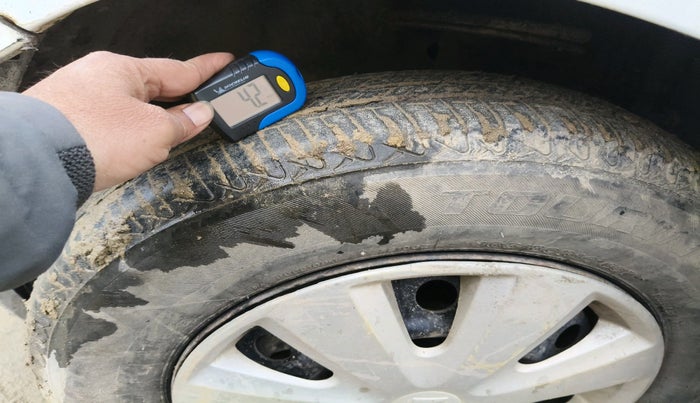 2011 Maruti Swift Dzire VXI, Petrol, Manual, 46,577 km, tyre